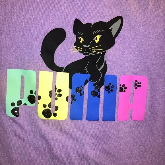 Puma T-Shirt w/ Paw Prints Logo in Purple, Size: 5T, EUC - Picture 2 of 5